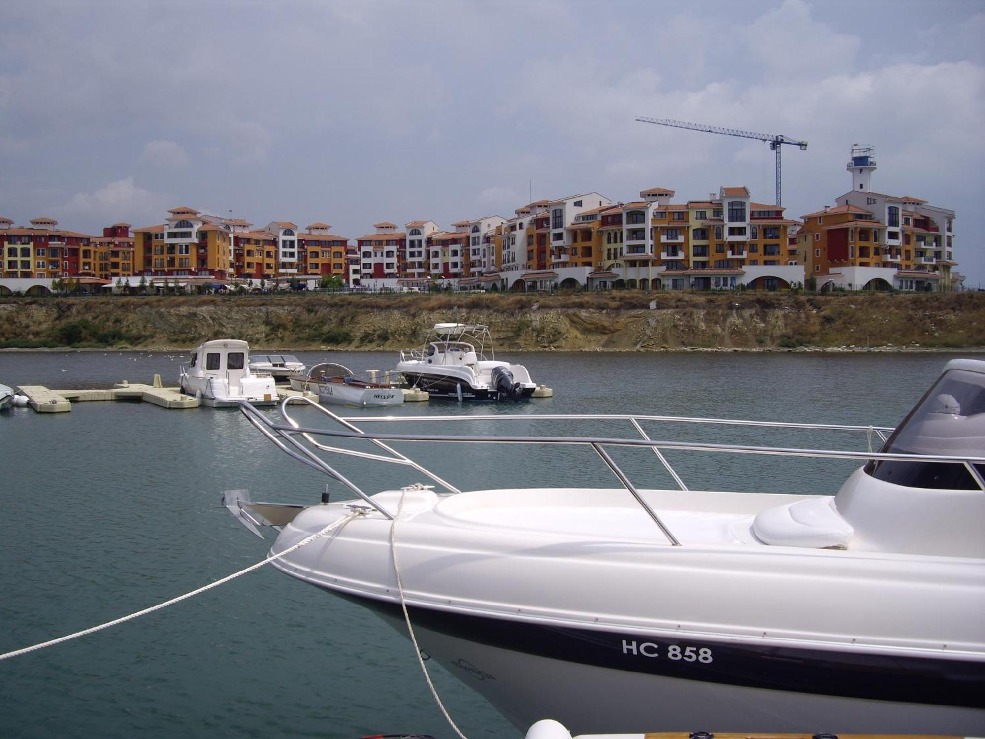 Studio Deluxe In Marina Cape 4 Stars Complex 33 7 Acheloj Exteriér fotografie